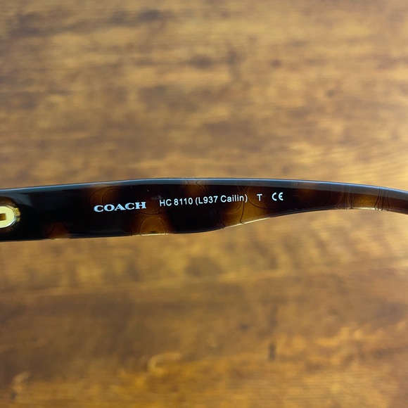 Coach Sunglasses - Picture 4 of 6
